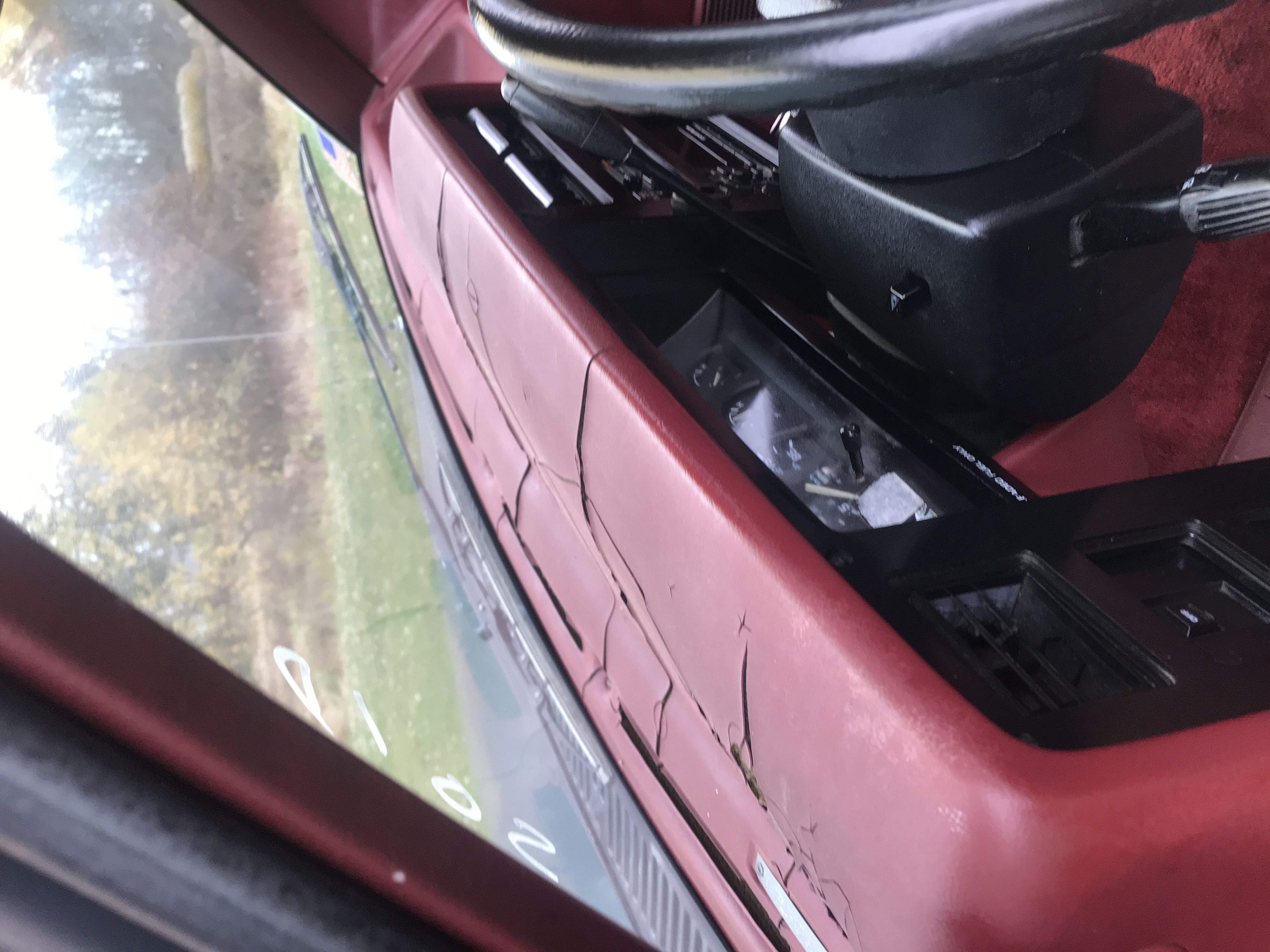 1991 Dodge Dakota Pickup ONE OWNER 117K 8 foot bed and roomy bench seating NICE — photo 40